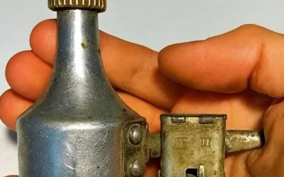 Mon fils a trouvé ça dans notre jardin… et maintenant, on se demande ce que c’est que cette chose étrange. Vous reconnaissez ce qu’il y a sur la photo ?