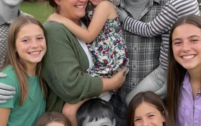 Mon mari et nos trois enfants sont morts dans une tempête — cinq ans plus tard, ma plus jeune fille m’a révélé la vérité.