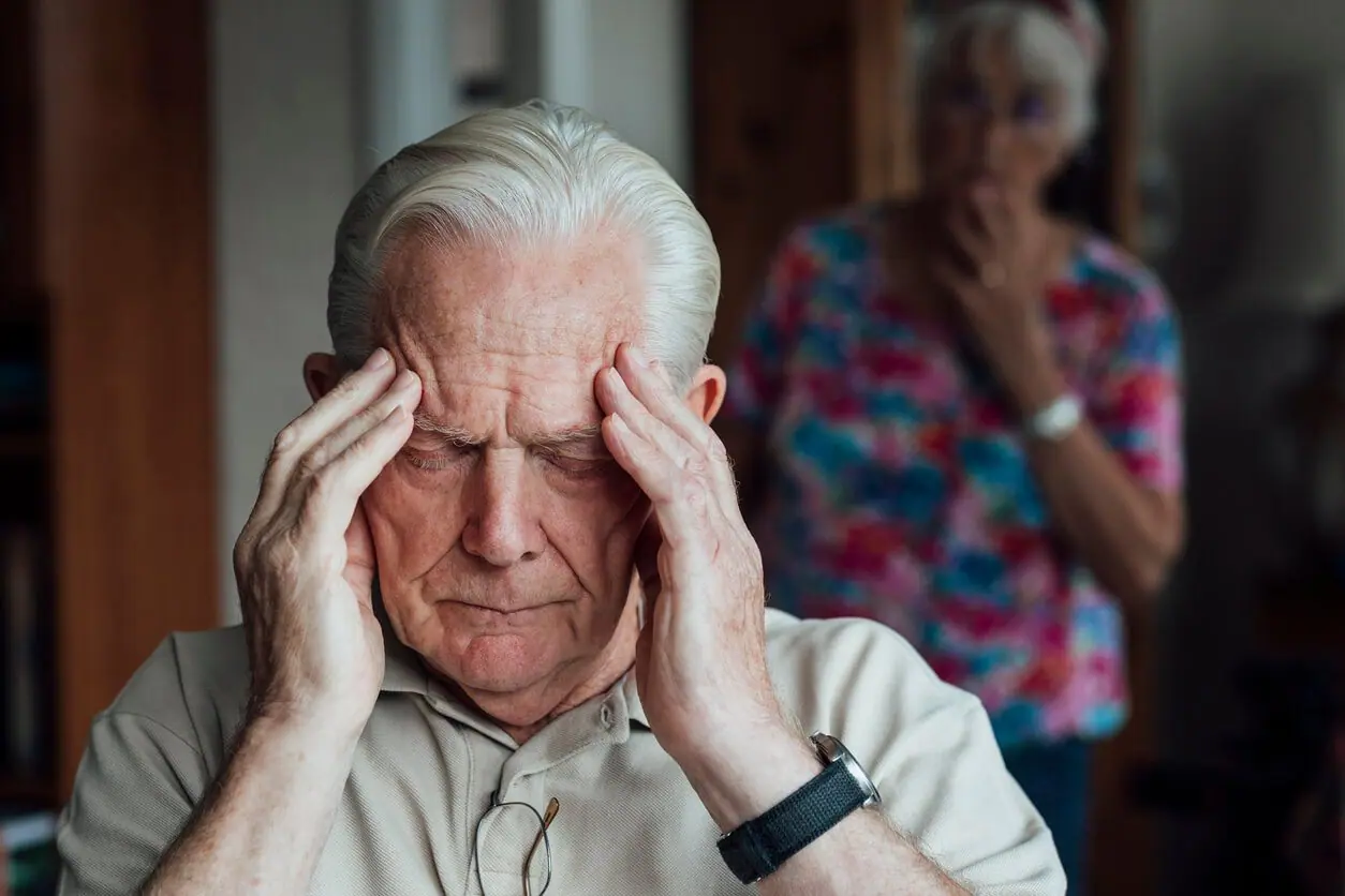 Un signe de la maladie d’Alzheimer peut apparaître la nuit et reste méconnu de la plupart des gens