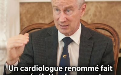 Un cardiologue renommé fait une révélation fracassante : le « vaccin » contre le Covid est une « arme biologique »